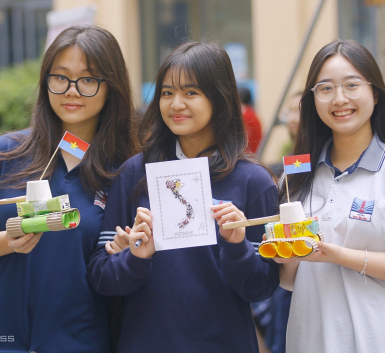 Trường phổ th&ocirc;ng dự kiến đưa b&aacute;n dẫn v&agrave;o chương tr&igrave;nh