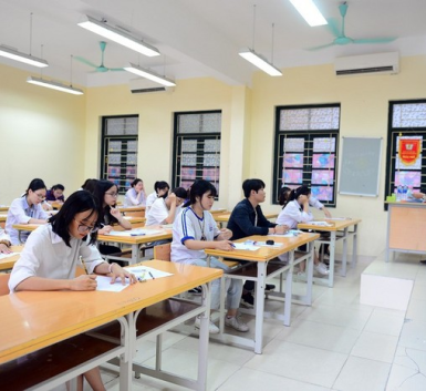 Bộ GDĐT "chốt" giữ nguy&ecirc;n lịch thi tốt nghiệp trung học phổ th&ocirc;ng 2025